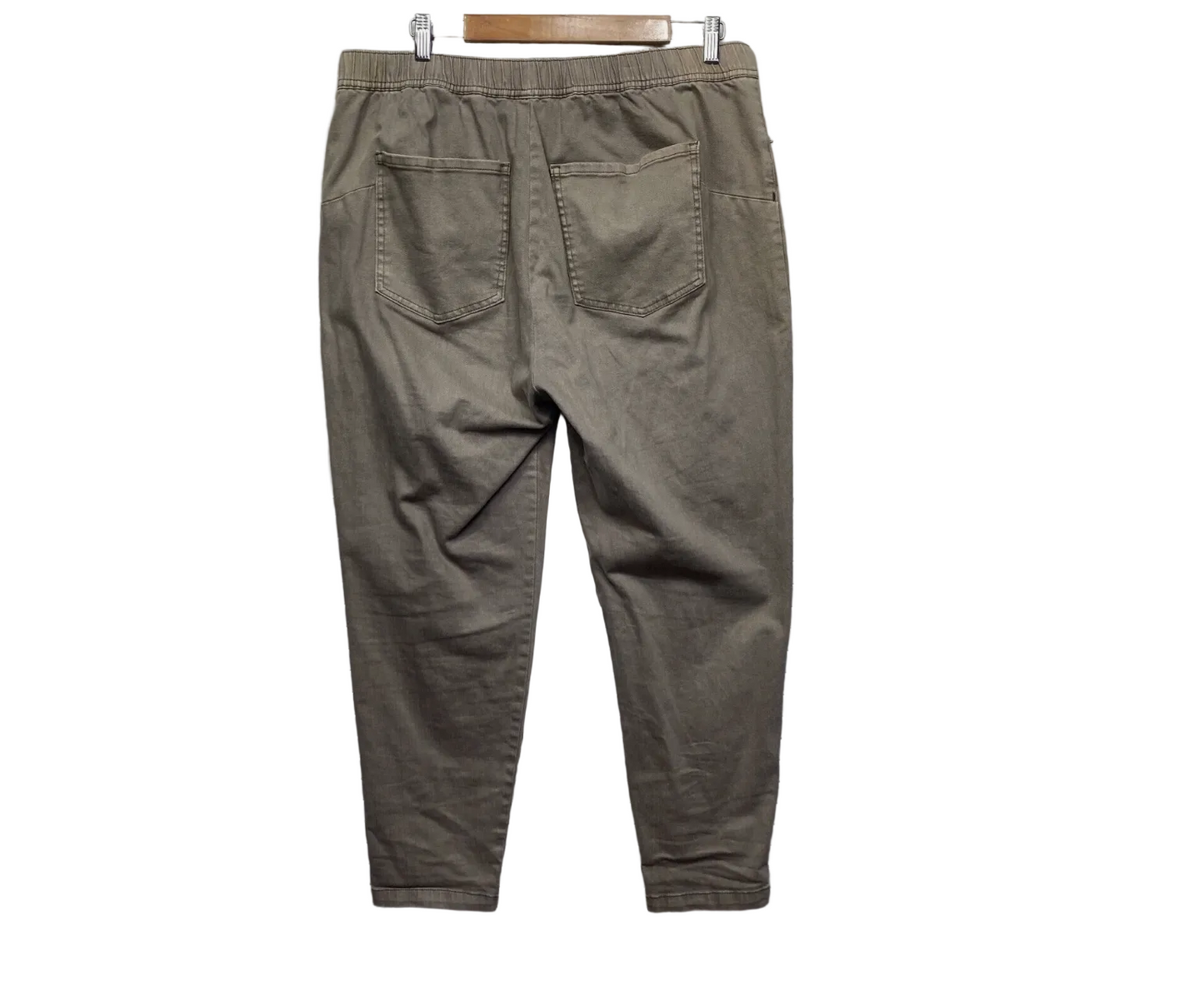 Betty Basics Jeans Pants - Size 18