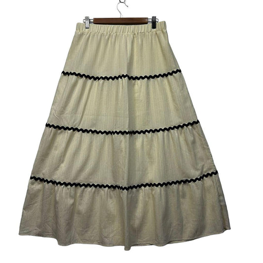 Shein Cream Skirt - Size XL
