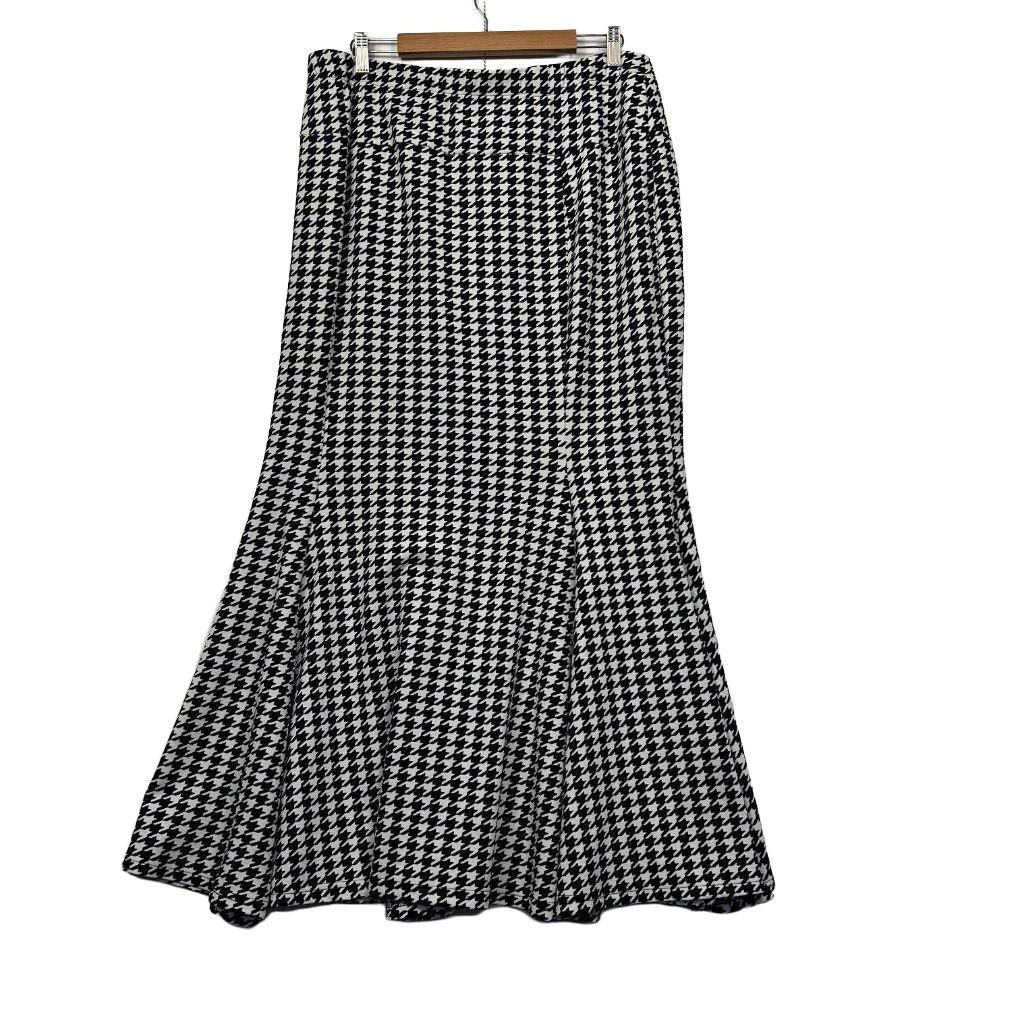 Shein Curve Black & White Houndstooth Skirt - Size 4XL