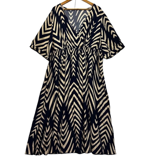 Shein Navy and Cream Print Dress - Size 5XL