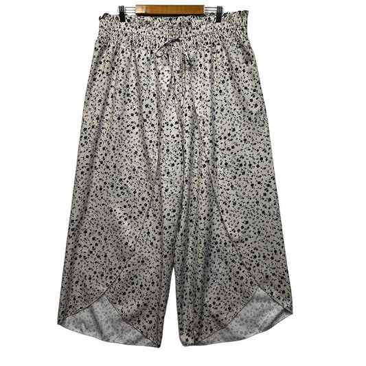 Shein White Floral Pants - Size 4XL