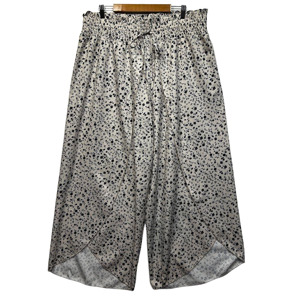Shein White Floral Pants - Size 4XL