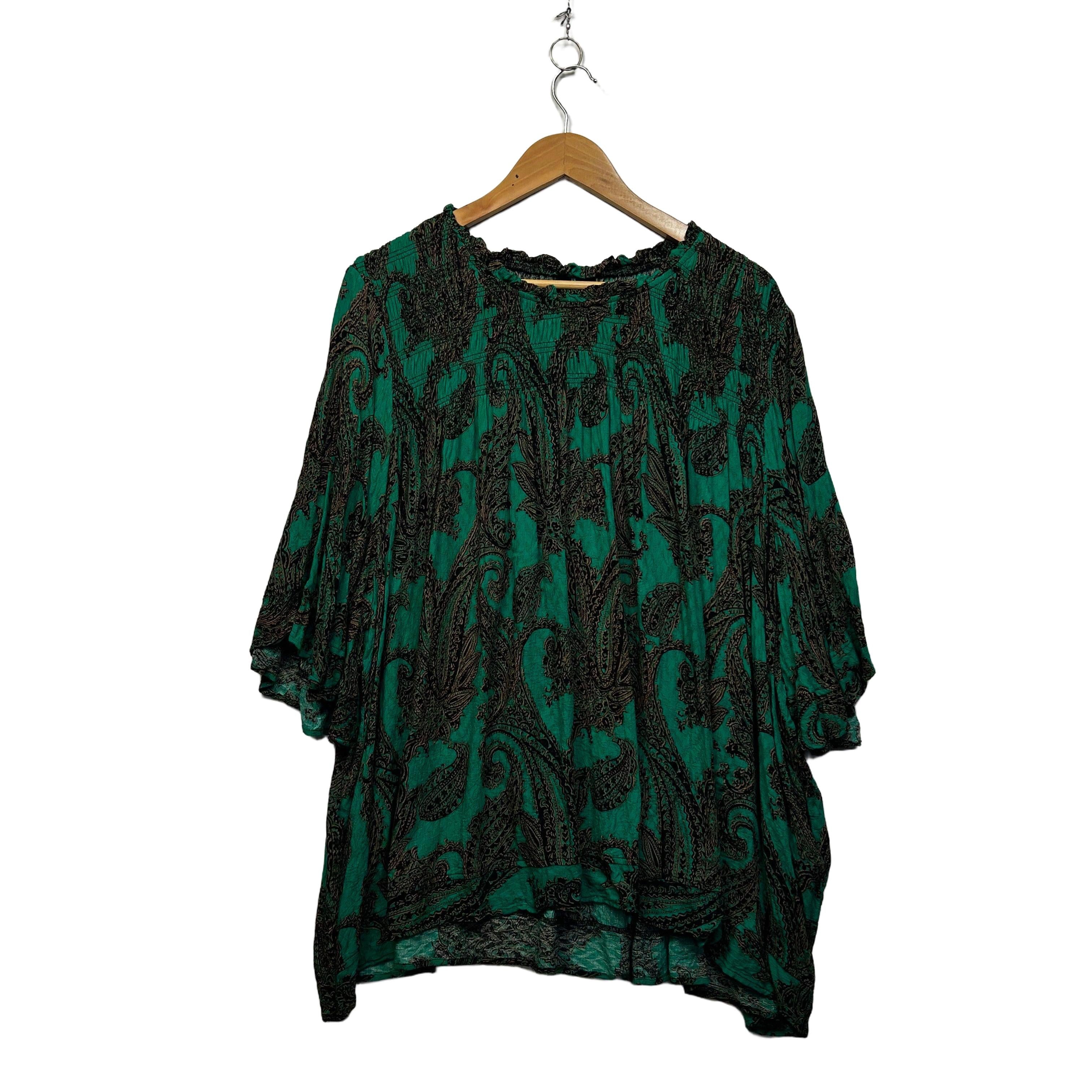 Taking Shape Green Paisley Top - Size 18/20