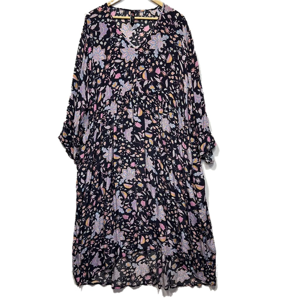 Taking Shape Navy Floral Maxi Dress - Size 22