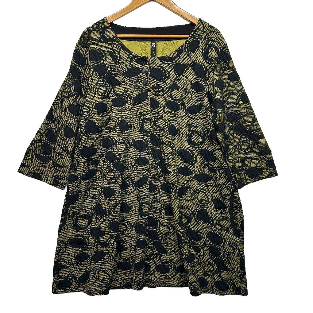 Taking Shape Olive Textured Top - Size 18/M