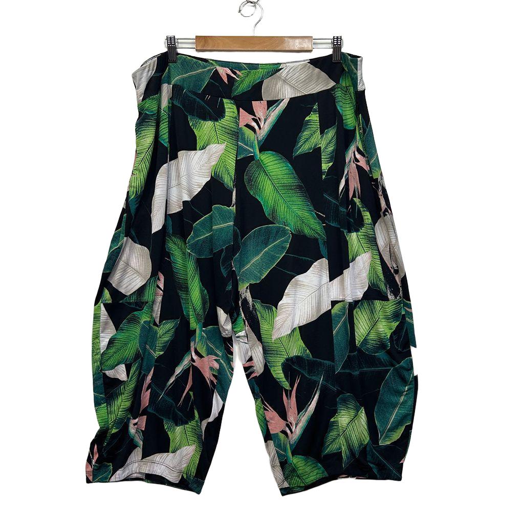 Taking Shape Multicoloured Cropped Pants - Size 20