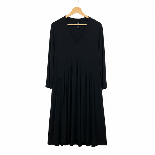 Taking Shape Peak Dress - Size 12-14