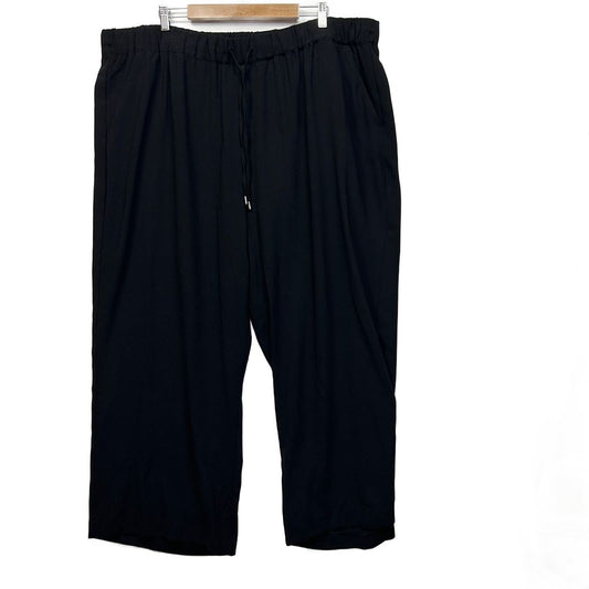 Target Curve Black Cropped Pants - Size 24