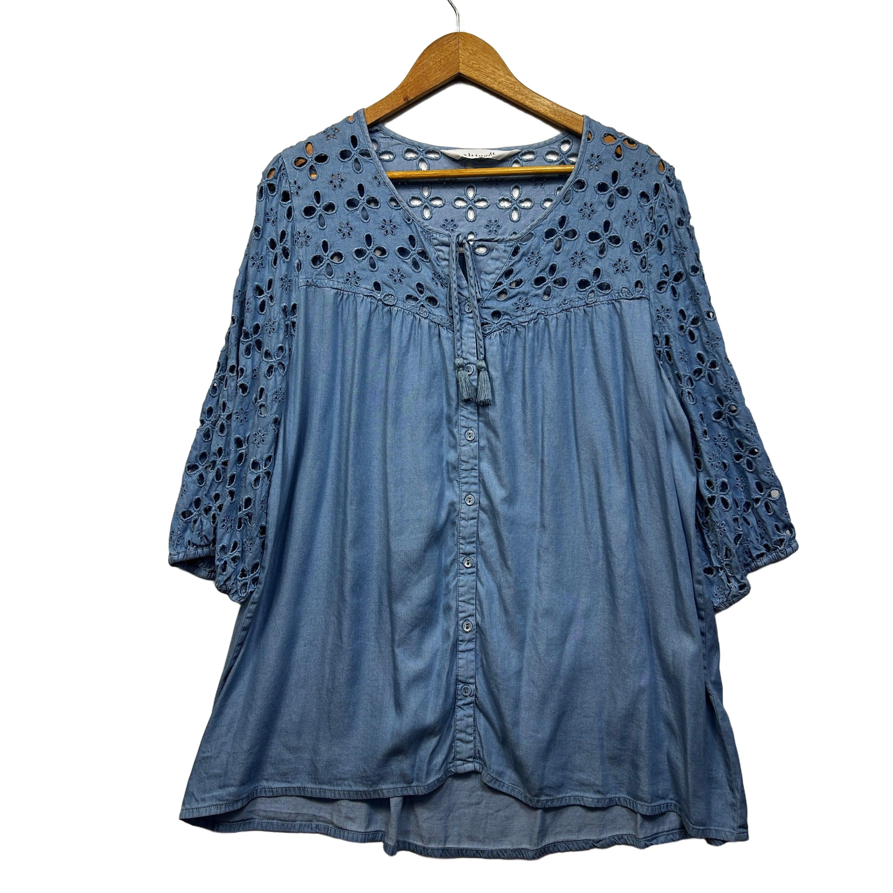 Virtuelle Blue Embroidered Plus Size Top - Size 18