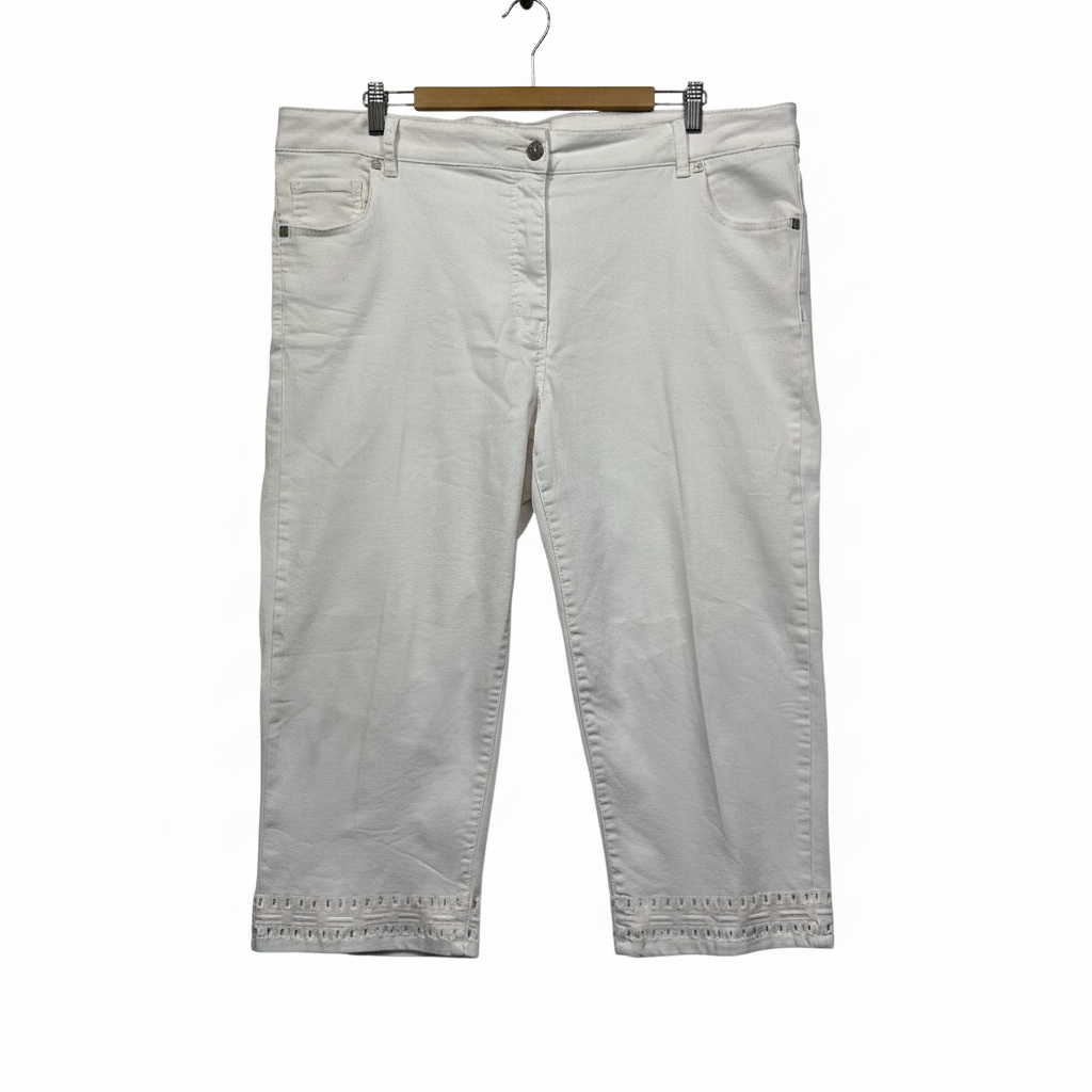 Virtuelle White Crop Denim Jeans - Size 22