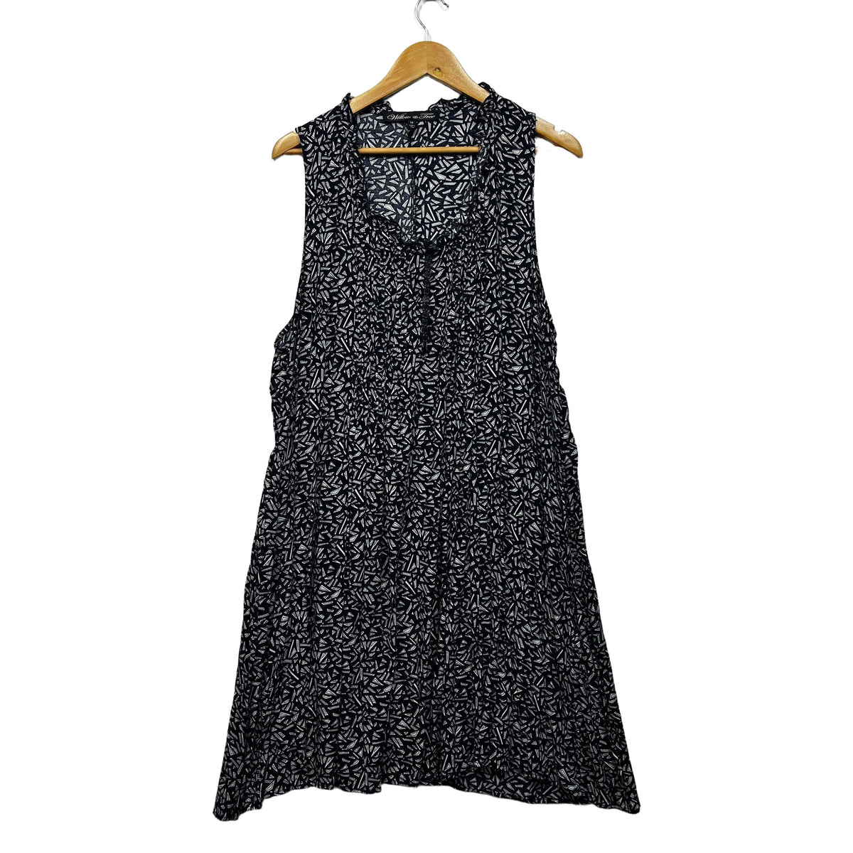 Willow & Tree Navy Plus Size Dress - Size 18