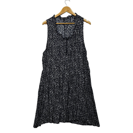 Willow & Tree Navy Plus Size Dress - Size 18