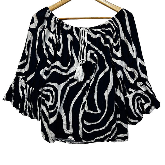 Willow Tree Navy and White Top - Size 16