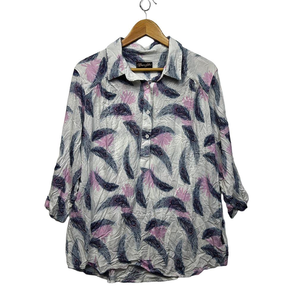 Wrangler White Plus Size Feather Print Shirt - Size 18