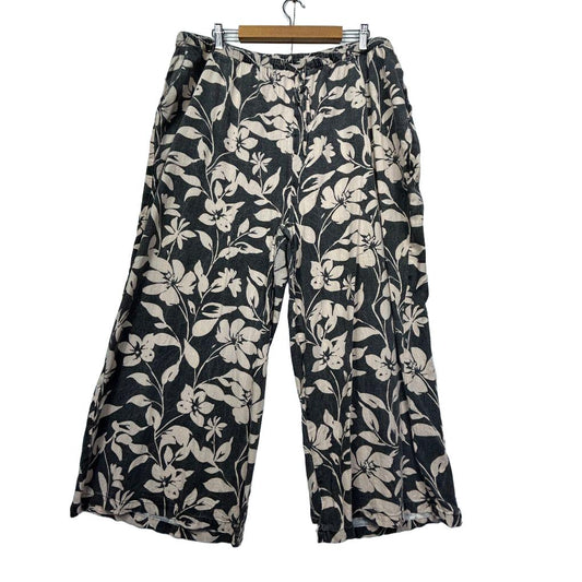 You and All Grey Linen Blend Floral Pants -  Size 24