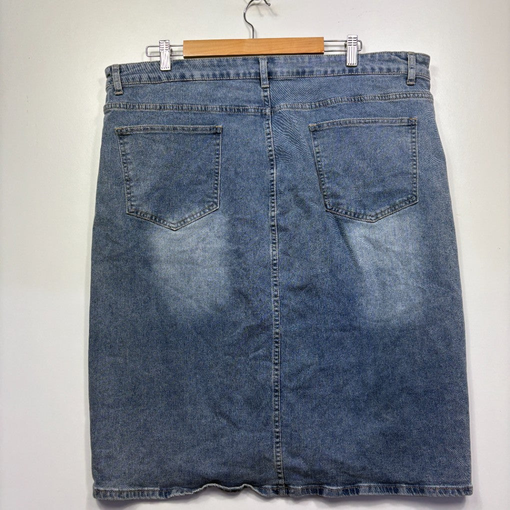 Blue denim skirt back view