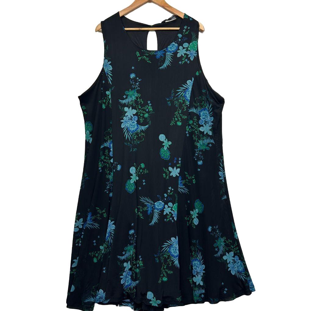 Curve Society Black Dress - Size 24
