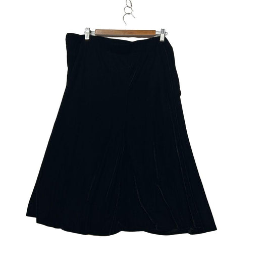 Black velvet skirt front view