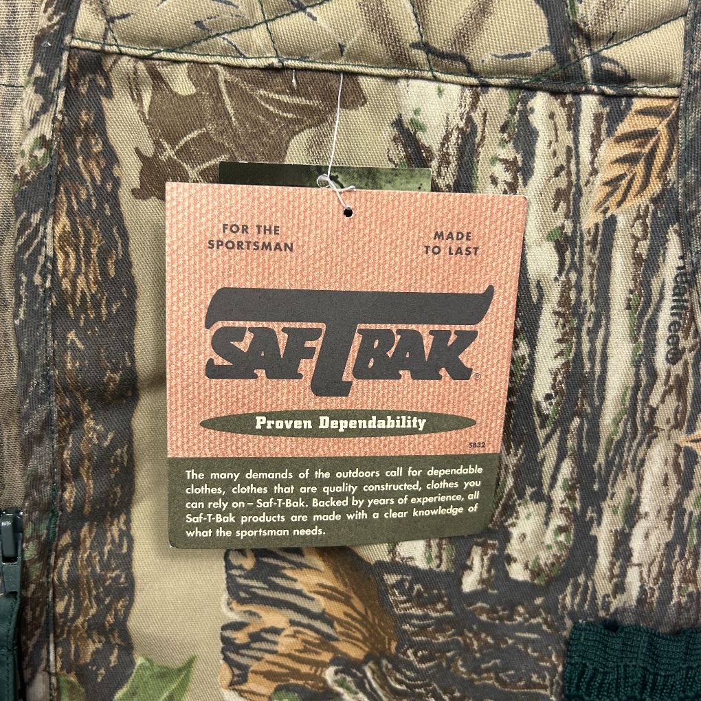 Saf Bak vintage jacket label detail view