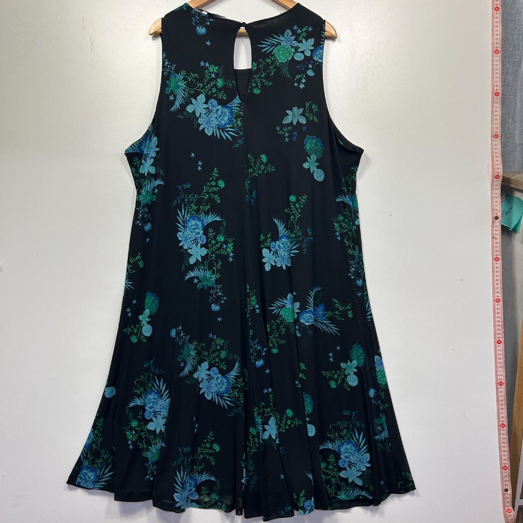 Navy floral dress front view