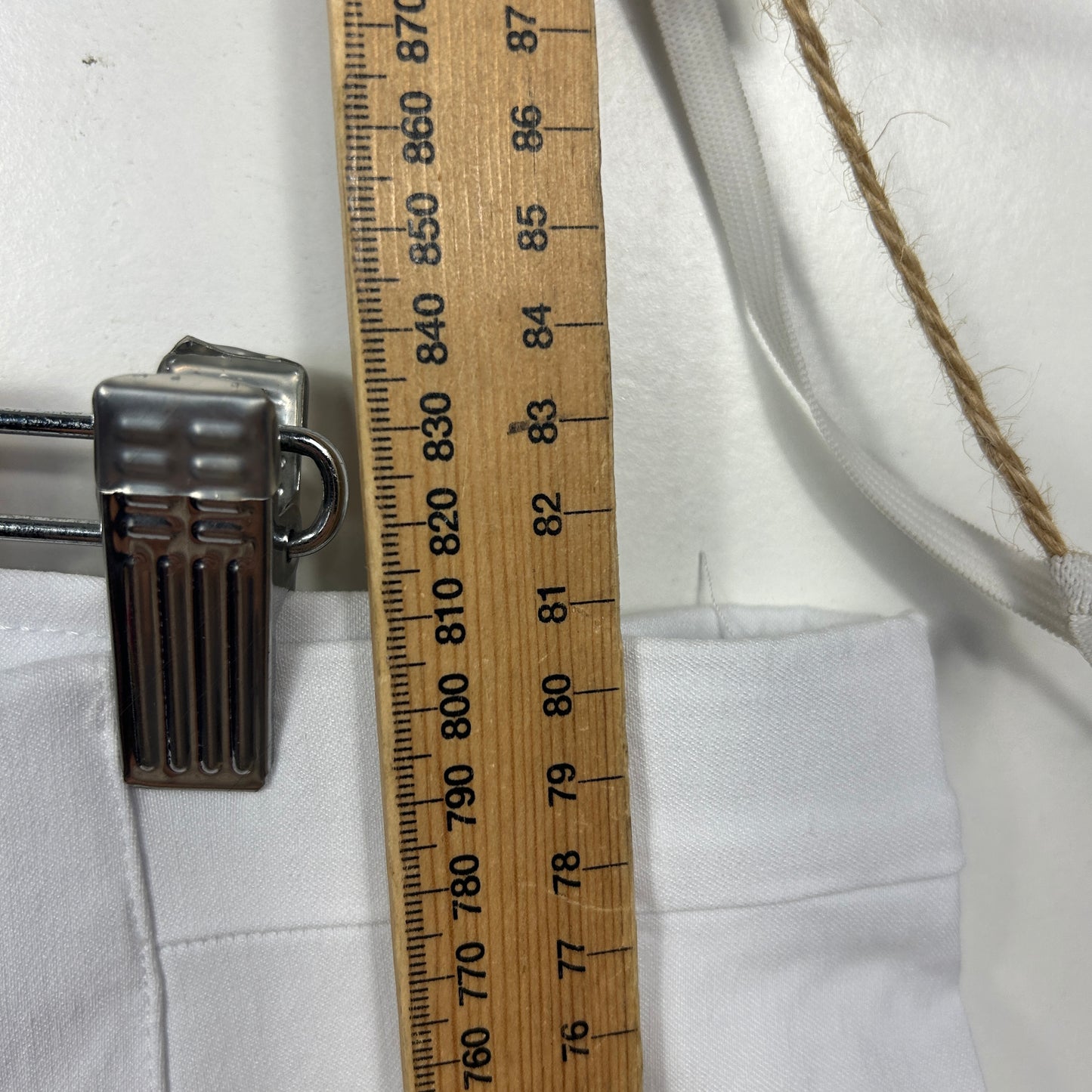 Suzannegrae White Pants - Size XL