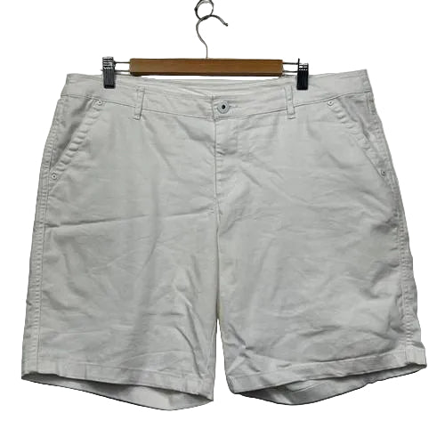 Now White Cuffed Chino Shorts - Size 16