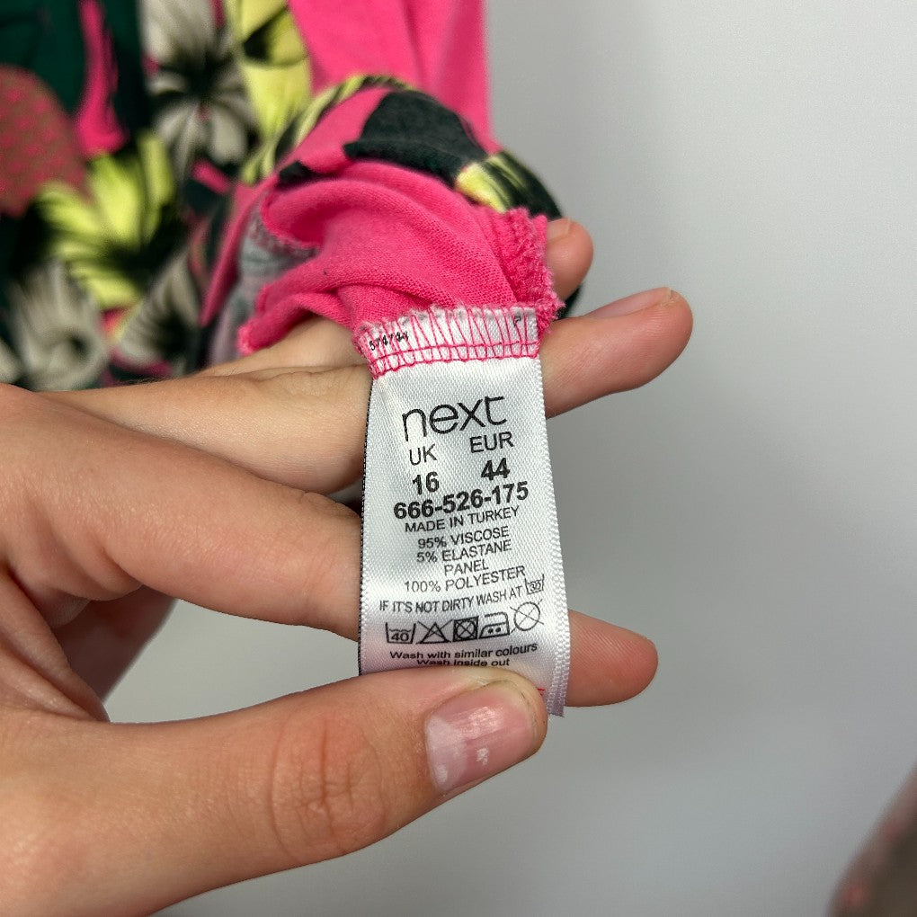 Pink floral top label detail view