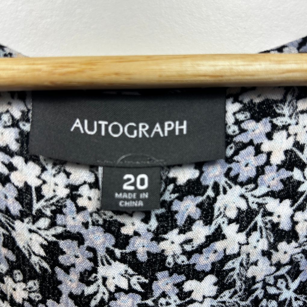 Autograph Black Floral Crochet Trim Top - Size 20