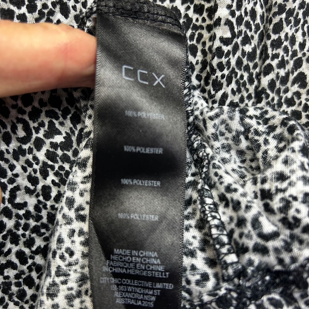 CCX Black Leopard Top - Size 22/24/XXL