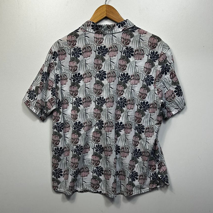 Black Pepper White Floral Button Up Cotton Shirt - Size 16