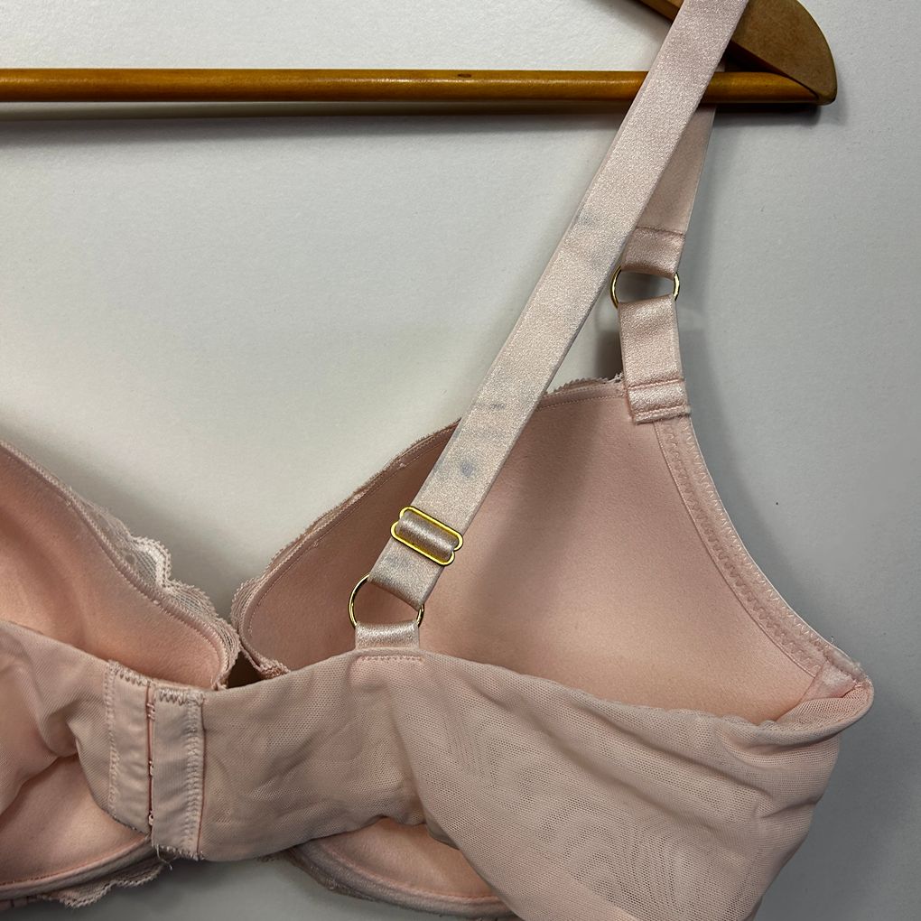 Kayser Pink Lace Bra - Size 18D