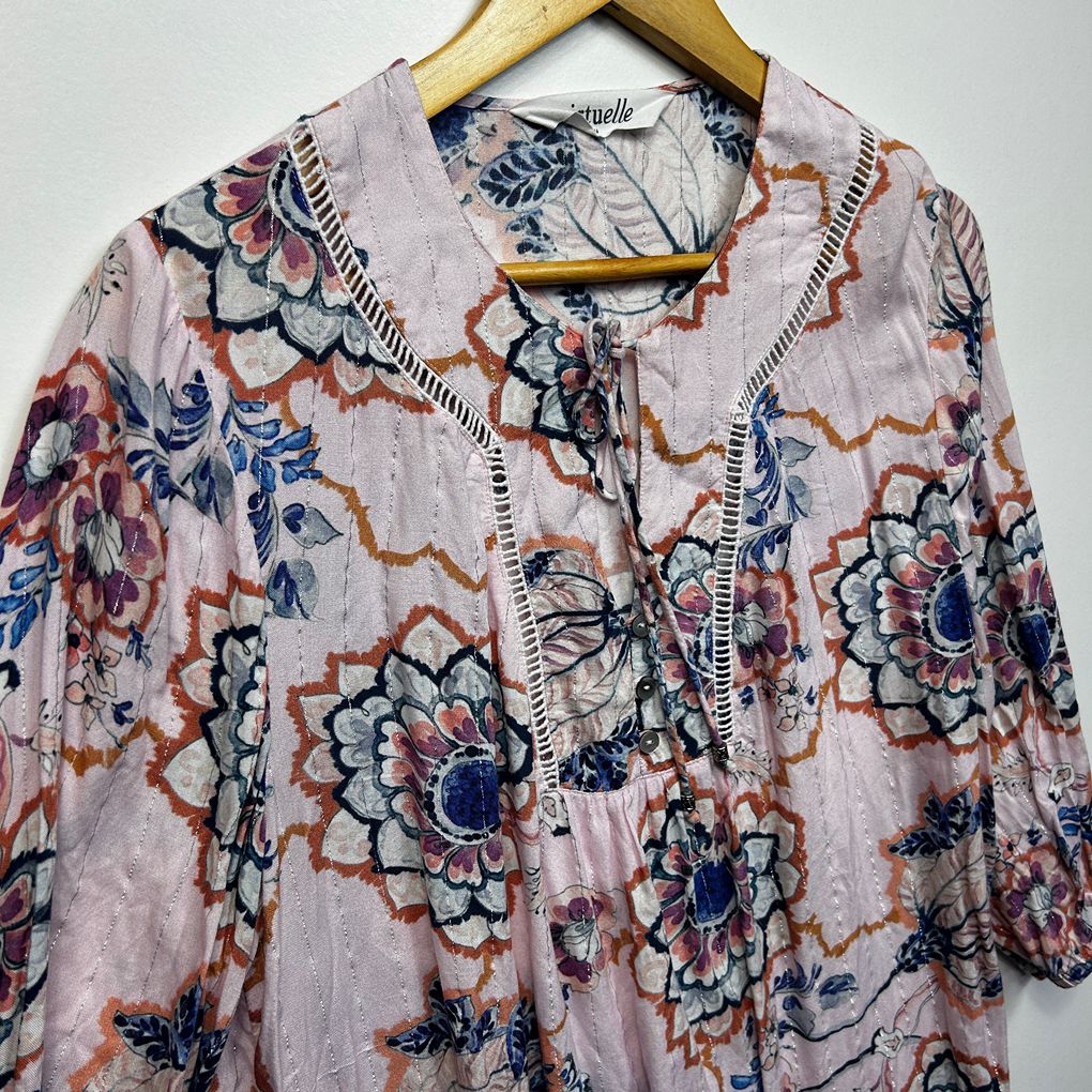 Virtuelle Pink Floral Plus Size Top - Size 16