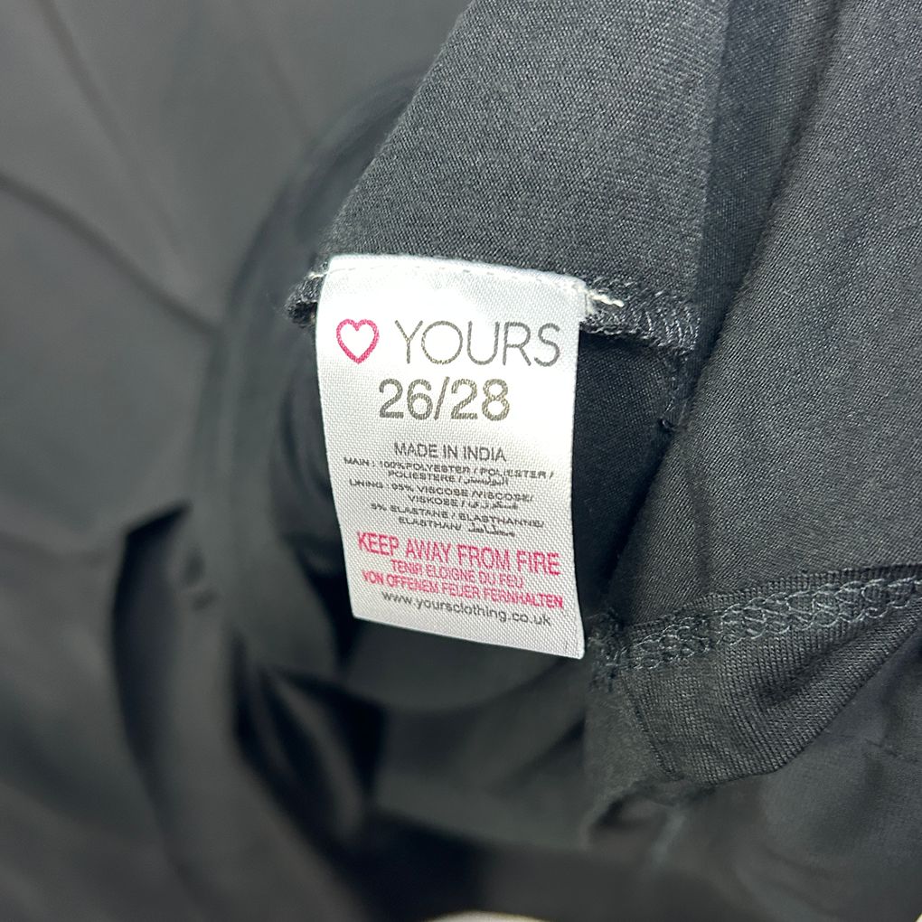Yours London Black Plus Size Top - Size 26/28