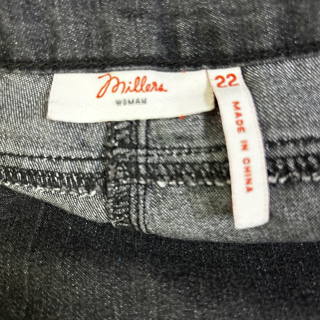 Millers Black Denim Shorts - Size 22