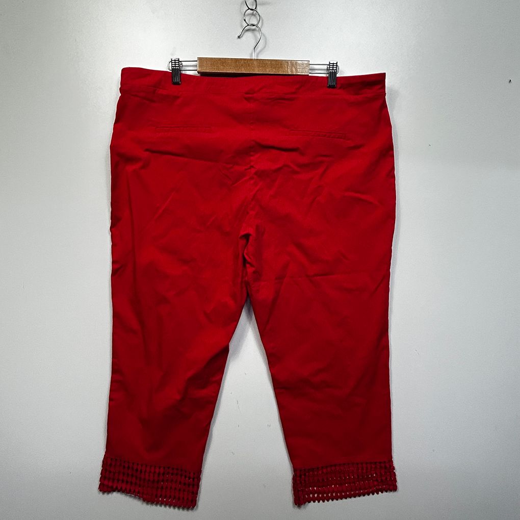 Millers Red Plus Size Capri Pants - Size 22