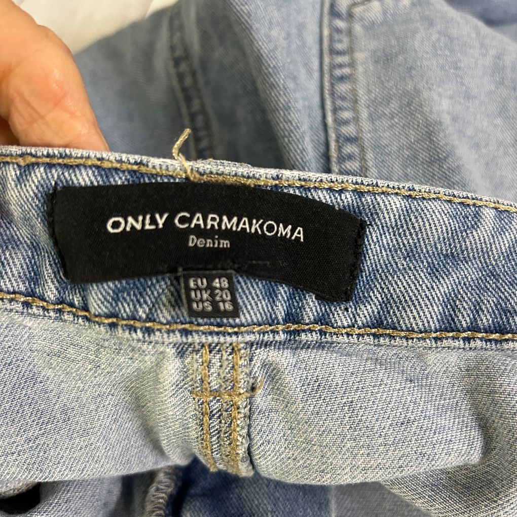 Only Carmakoma Blue Plus Size Denim Shorts - Size 20