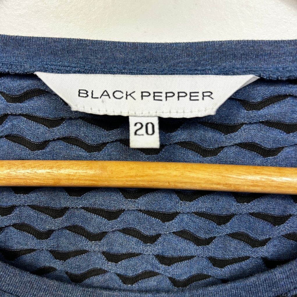 Black Pepper Navy Top - Size 20