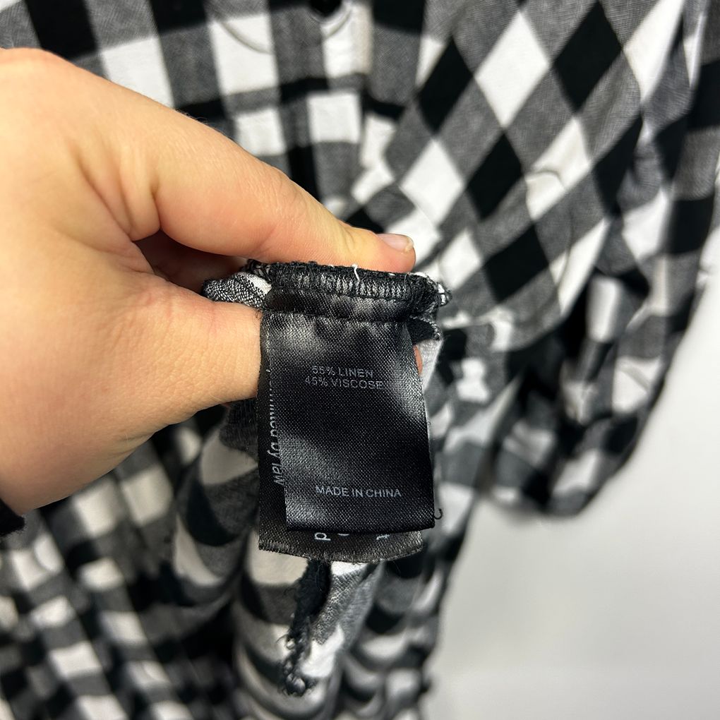 Taking Shape Black Plus Size Linen Gingham Top - Size 24