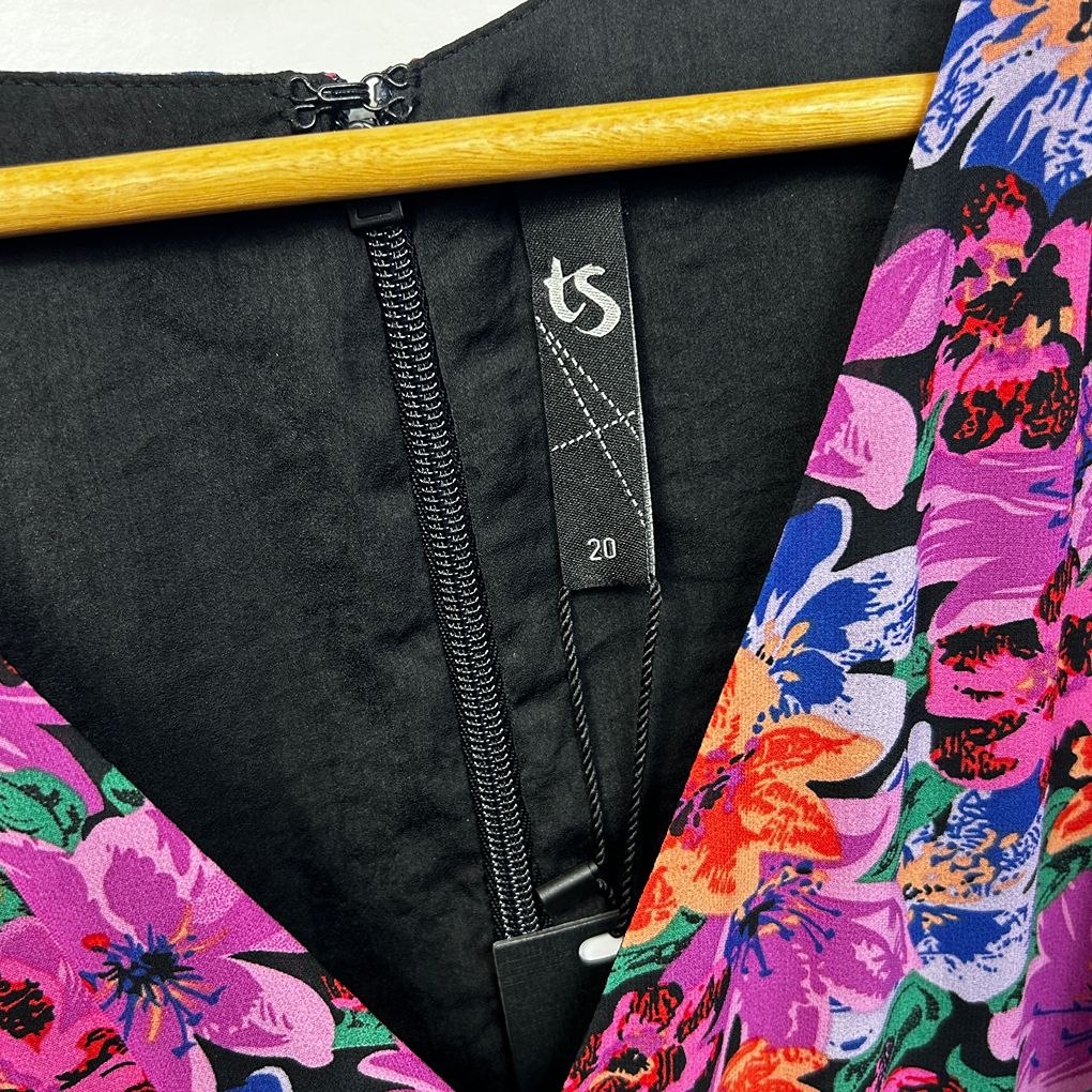 Taking Shape Multicoloured Floral Wrap Dress - Size 20