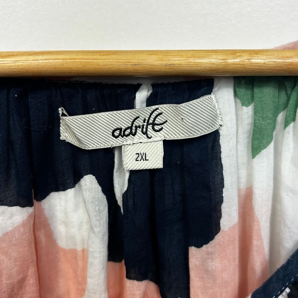 Adrift White Multicoloured Print Cotton Top - Size 2XL