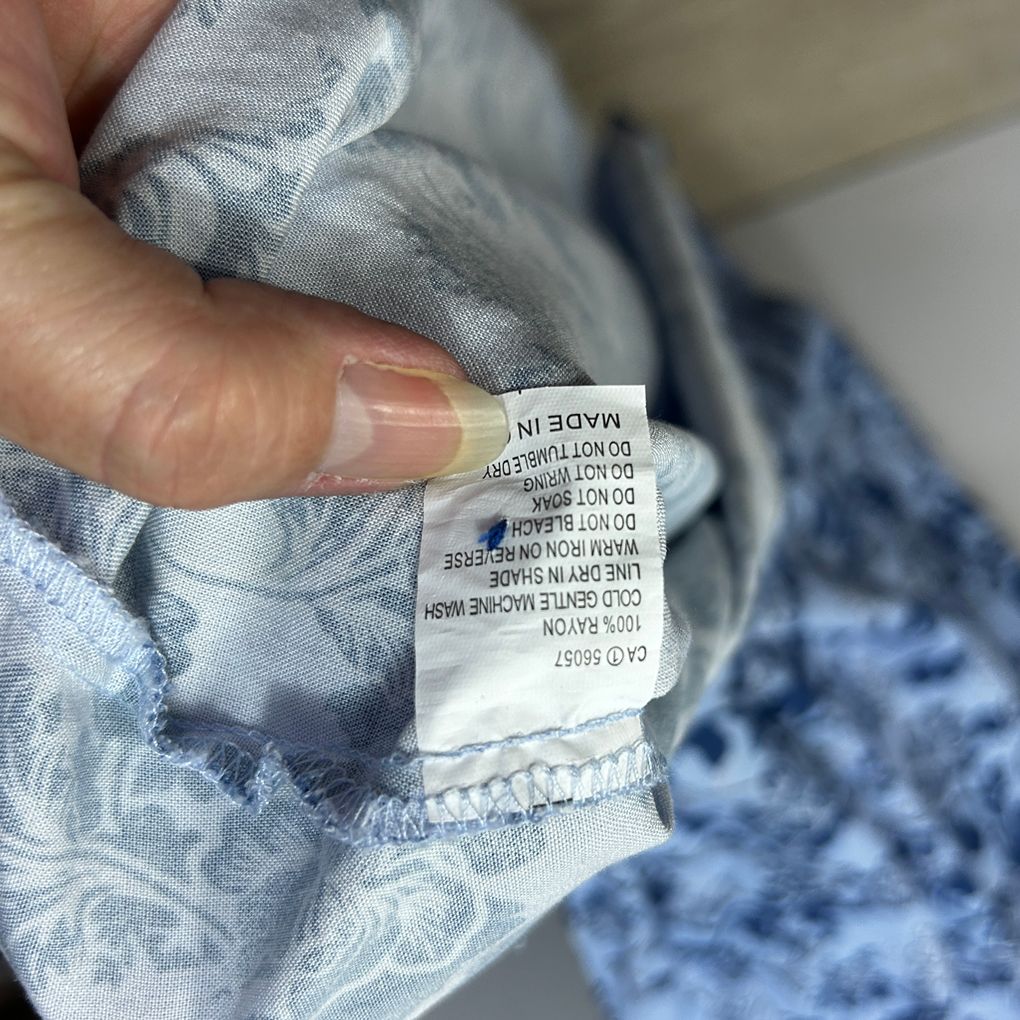 Vine Apparel Blue Floral Maxi Dress - Size 16