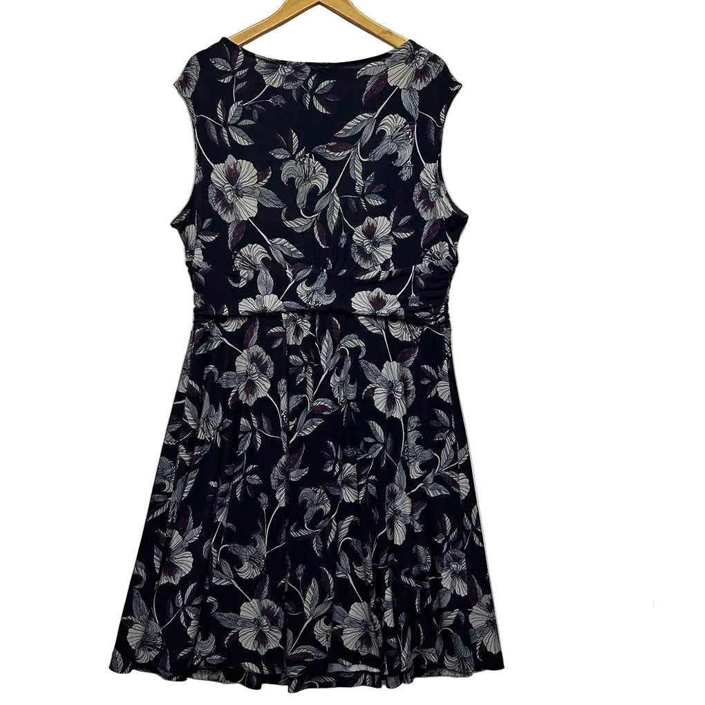 Jacqui E Navy Floral Dress - Size XL