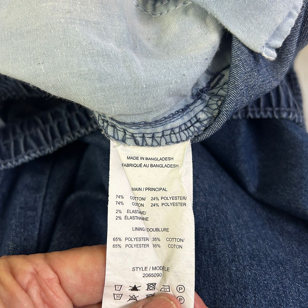Millers Dark Blue Denim Cotton Cropped Pants - Size 20