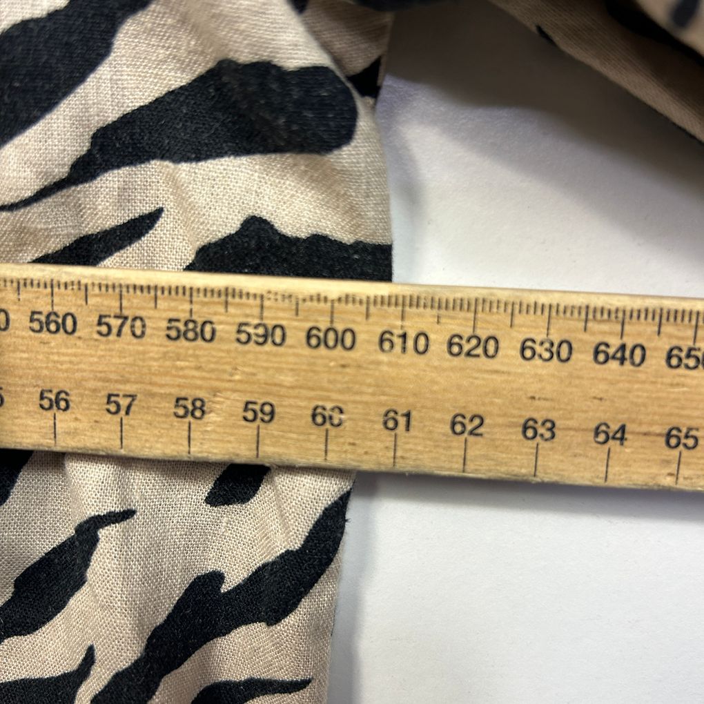 Suzanne Grae Linen Beige Animal Print Linen Shirt - Size 16/18