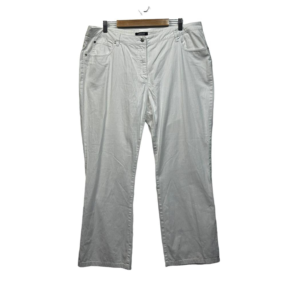 Capture White Plus Size Jeans - Size 48/18/20