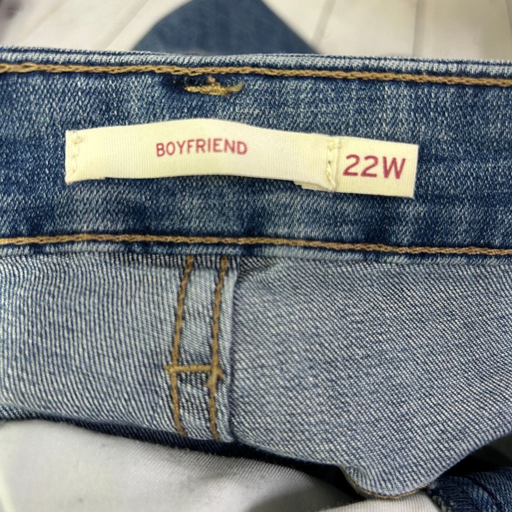 Levi's Blue Distressed Boyfriend Jeans - Size 22W