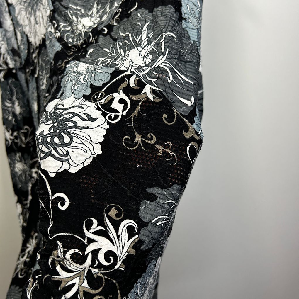 Taking Shape Black Floral Plus Size Sleeveless Dress - Size M/18