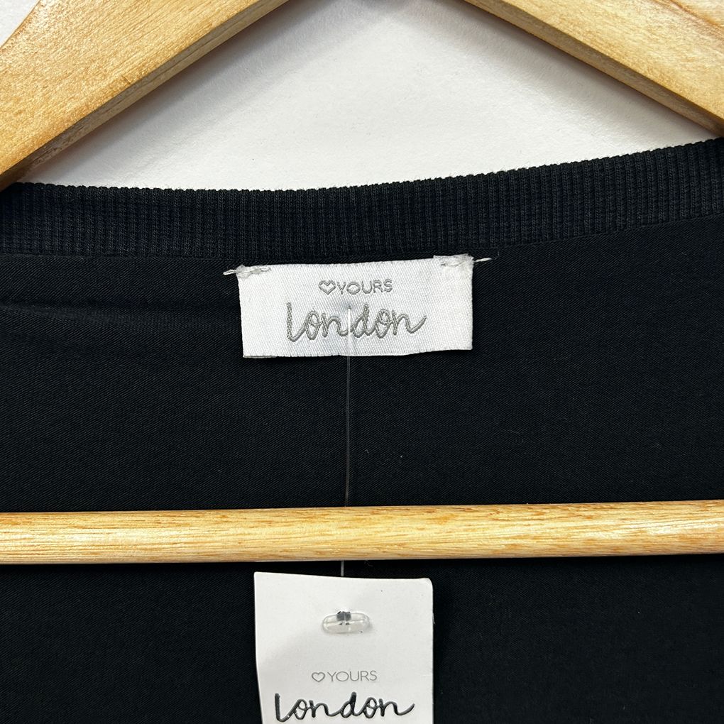 Yours London Black Plus Size Top - Size 26/28