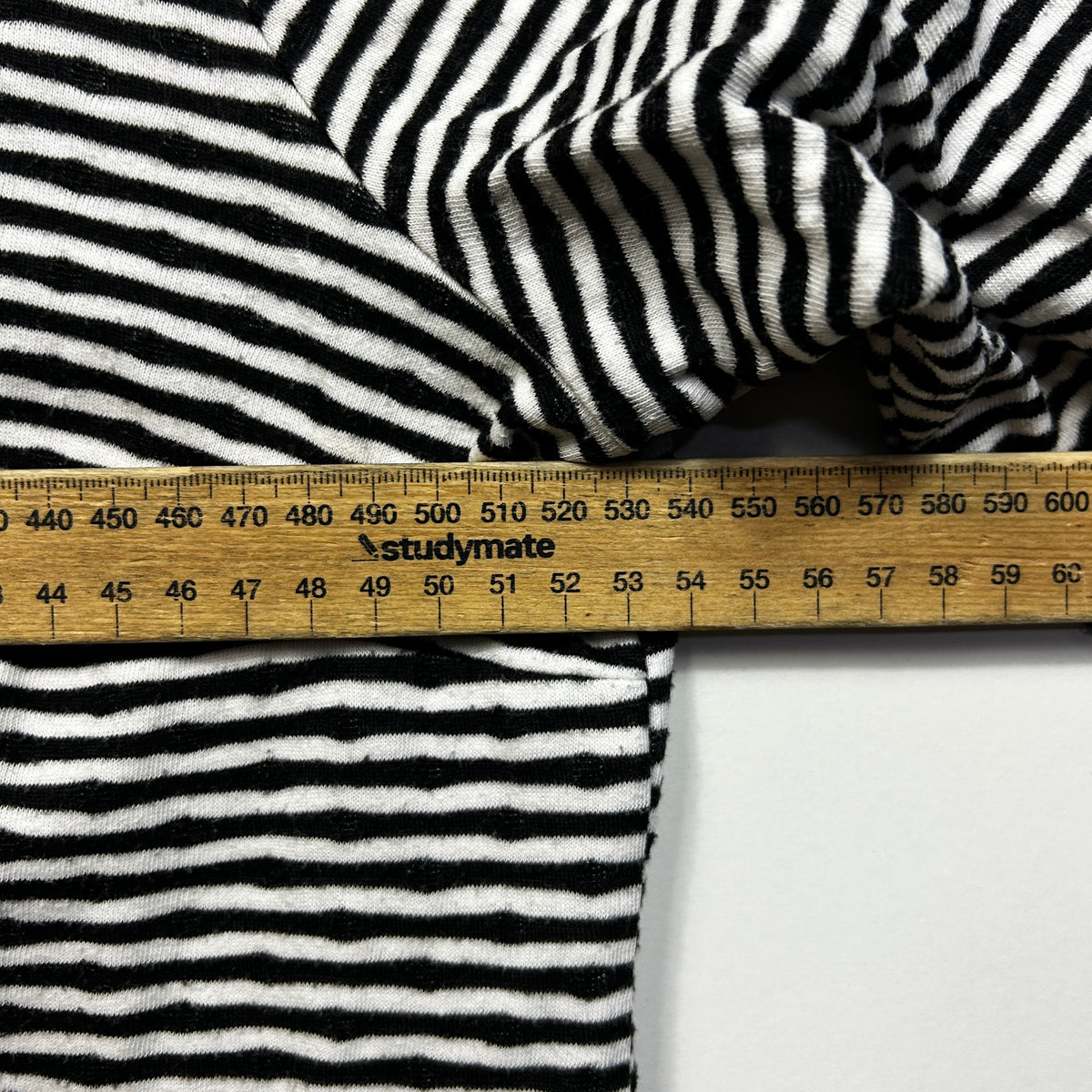 Taking Shape Black and White Cotton Top - Size 16/18