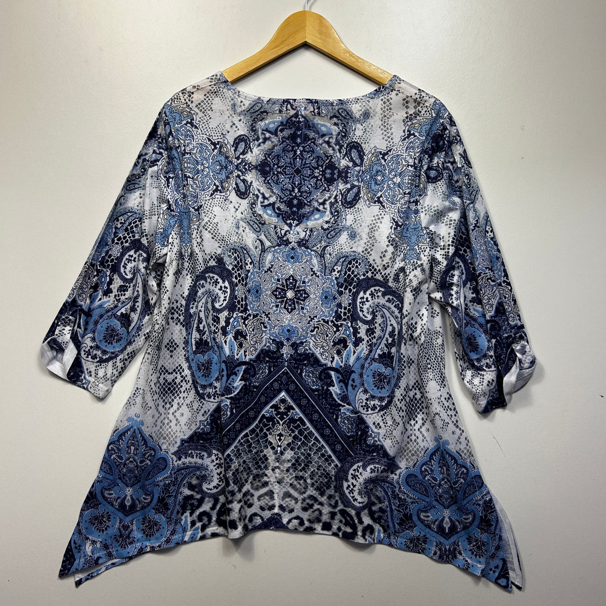 Millers Blue Plus Size Paisley Top - Size 18